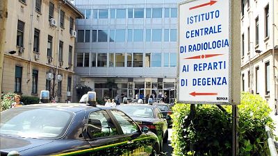 Obbligo firma per rappresentante società farmaceutica Obbligo firma per rappresentante società farmaceutica