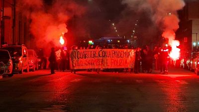 Protesta dopo lo sgombero di questa mattina Protesta dopo lo sgombero di questa mattina