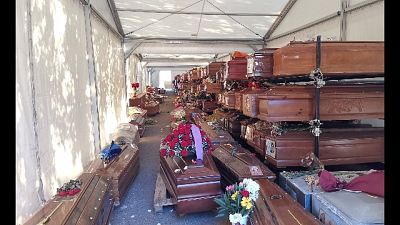 Spazi esauriti a S. Maria dei Rotoli, è emergenza loculi Spazi esauriti a S. Maria dei Rotoli, è emergenza loculi