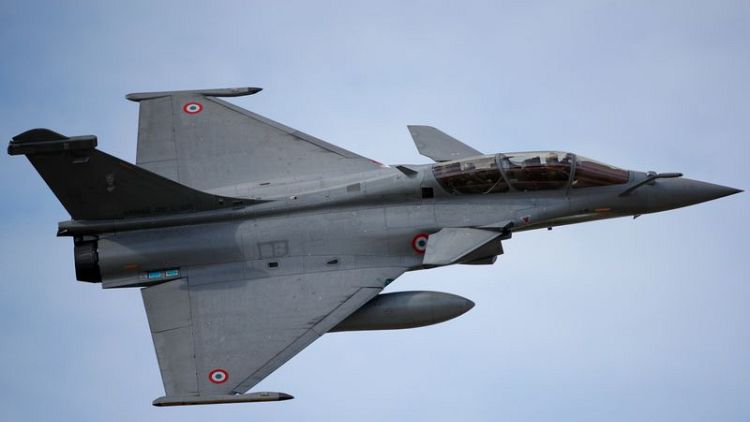 تقرير: فرنسا ستبيع 30 مقاتلة رافال لمصر في صفقة قيمتها 4.5 مليار دولار