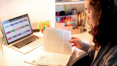 Per elementari e medie lezioni in classe con possibilità dad Per elementari e medie lezioni in classe con possibilità dad