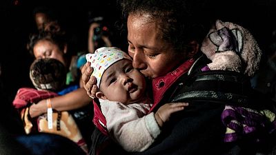 Biden escucha las quejas y sube el límite para recibir refugiados en EEUU a 62.500 Biden escucha las quejas y sube el límite para recibir refugiados en EEUU a 62.500