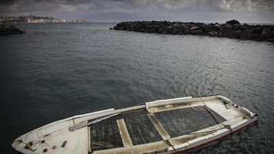 Dopo lo stop ai mezzi veloci,si stanno ora fermando pure le navi Dopo lo stop ai mezzi veloci,si stanno ora fermando pure le navi