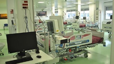 Dieci i morti.Più ricoveri in medicina,calano pazienti Intensiva Dieci i morti.Più ricoveri in medicina,calano pazienti Intensiva