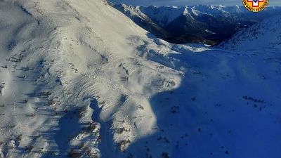 Travolto da Valanga di grandi dimensioni Travolto da Valanga di grandi dimensioni