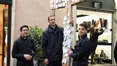 Rettore: 'Solo alcuni hanno sintomi' Rettore: 'Solo alcuni hanno sintomi'