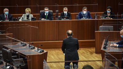 Seduta sospesa; Usuelli (+Europa) prega per dati, censurato Seduta sospesa; Usuelli (+Europa) prega per dati, censurato
