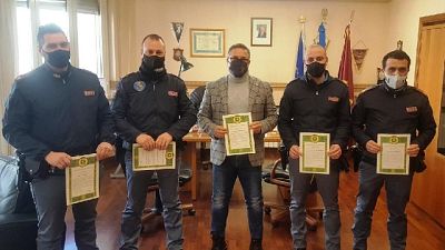 A Caltanissetta, gesto segnalato da condomino A Caltanissetta, gesto segnalato da condomino