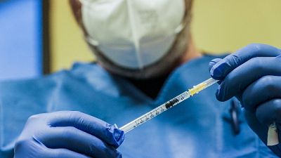 Attese oggi 66 mila dosi Moderna, domani alle regioni Attese oggi 66 mila dosi Moderna, domani alle regioni