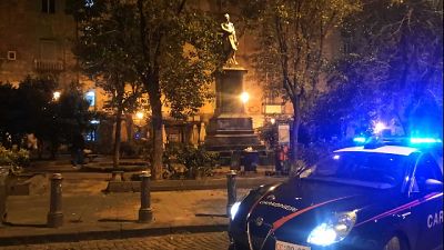 In campo 100 militari.In strada dopo coprifuoco, bevande dopo 18 In campo 100 militari.In strada dopo coprifuoco, bevande dopo 18