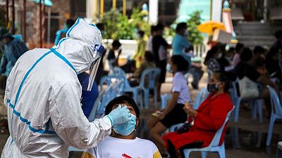 Los casos del virus en todo el mundo superan los 153,12 millones y las muertes alcanzan las 3.346.797