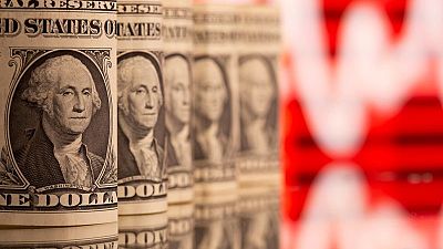 El dólar se estabiliza a la espera del impacto de los datos previstos en los bancos centrales El dólar se estabiliza a la espera del impacto de los datos previstos en los bancos centrales