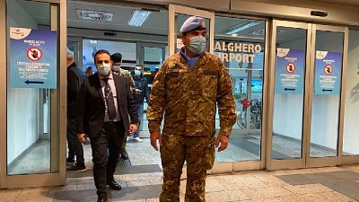 Militari sbarcati stasera ad Alghero dopo missione di sei mesi Militari sbarcati stasera ad Alghero dopo missione di sei mesi