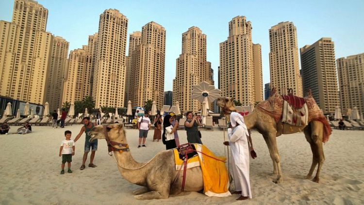 ملخص-دبي استقبلت 5.5 مليون زائر في 2020 و1.26 مليون في الربع/1 من 2021
