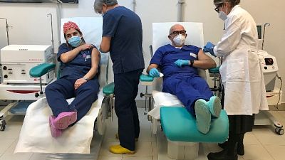 "Sbagliato non inserire già in prima fase categorie più fragili" "Sbagliato non inserire già in prima fase categorie più fragili"