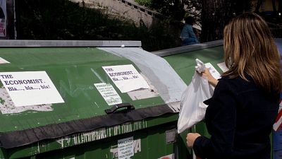 Gdf Roma,indagati anche 3 imprenditori,sequestri per 260000 euro Gdf Roma,indagati anche 3 imprenditori,sequestri per 260000 euro