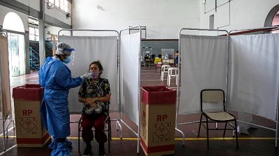 Arrivate da Mosca altre 400.000 dosi di vaccino Sputnik V Arrivate da Mosca altre 400.000 dosi di vaccino Sputnik V