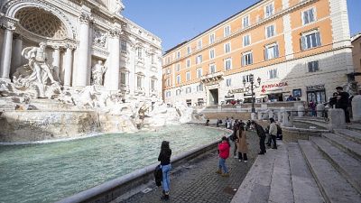 Per garantire il rispetto delle norme anti-covid Per garantire il rispetto delle norme anti-covid