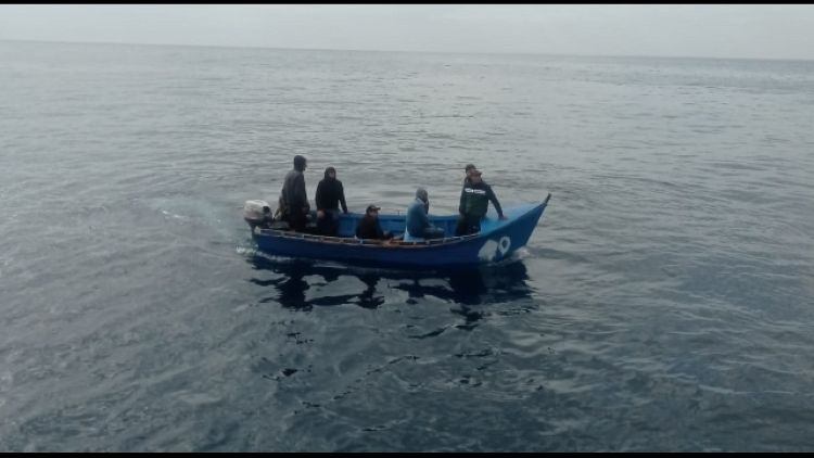 Proseguono gli arrivi in mare dall'Algeria