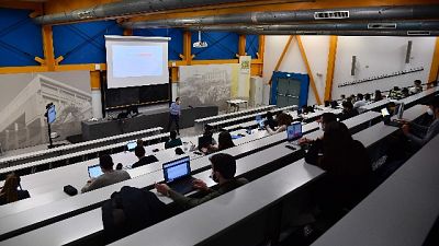 Italia indietro in discipline tecnologiche e scientifiche Italia indietro in discipline tecnologiche e scientifiche