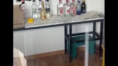 Passa parola via Telegram per incontro in un locale Passa parola via Telegram per incontro in un locale