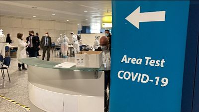 Telefoni e tablet si aggiungono alla piattaforma online Telefoni e tablet si aggiungono alla piattaforma online