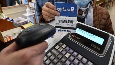 Codici pubblicati sul profilo Twitter di Adm Codici pubblicati sul profilo Twitter di Adm
