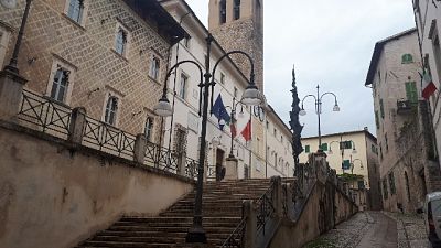 De Augustinis era alla guida di una Giunta di centro destra De Augustinis era alla guida di una Giunta di centro destra