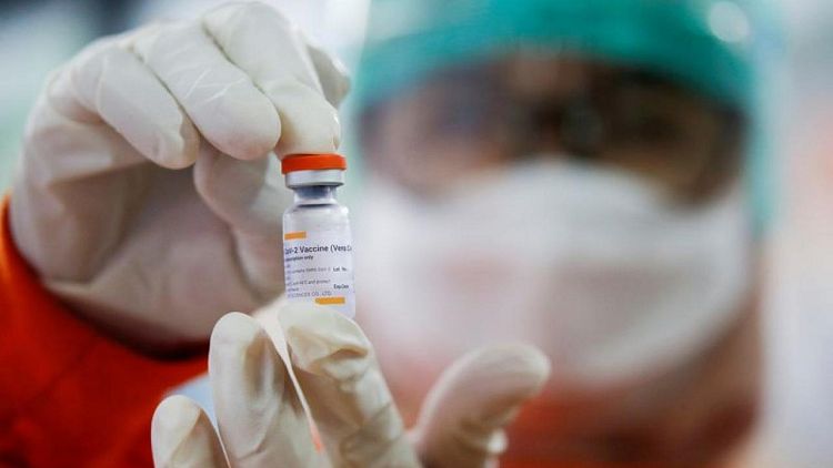 La vacuna anti-COVID de Sinovac es eficaz pero faltan datos, concluye la OMS