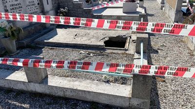 Salvato dai Vigili del fuoco, indagano i Carabinieri di Gorizia Salvato dai Vigili del fuoco, indagano i Carabinieri di Gorizia