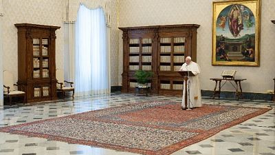'Scambiano fede con l'idolatria. Rinnoviamo impegno combatterle' 'Scambiano fede con l'idolatria. Rinnoviamo impegno combatterle'