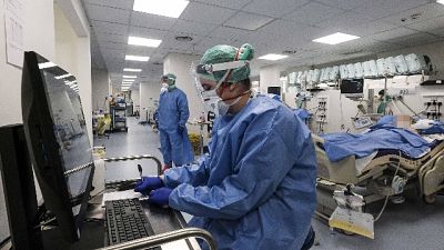 Medico: 'Età media si sta abbassando, ora è di 64 anni' Medico: 'Età media si sta abbassando, ora è di 64 anni'