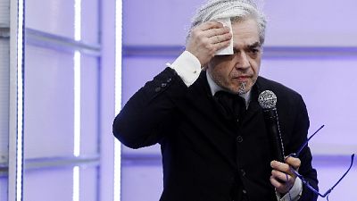 Denunciato da ex compagna e amica di lunga data Denunciato da ex compagna e amica di lunga data