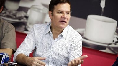 Juan Carlos Cruz tra primi a denunciare abusi clero suo Paese Juan Carlos Cruz tra primi a denunciare abusi clero suo Paese