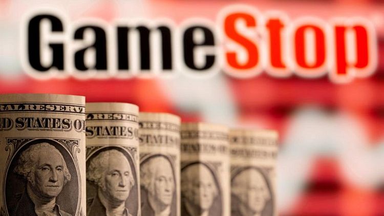 U.S. SEC praises equity market structure, absolves short sellers in GameStop report