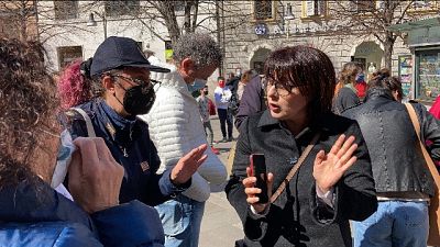 Arriva anche mamma 'no mask' , identificata da polizia Arriva anche mamma 'no mask' , identificata da polizia
