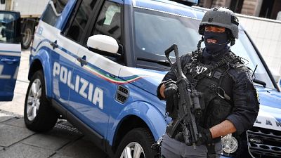Testimoni 150 ragazzini-consumatori. Sette in tutto gli arresti Testimoni 150 ragazzini-consumatori. Sette in tutto gli arresti