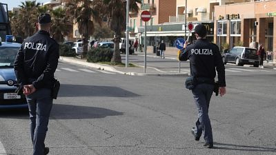 A Fiumicino, ferito19enne. Botte tra 20 ragazzi, anche minorenni A Fiumicino, ferito19enne. Botte tra 20 ragazzi, anche minorenni