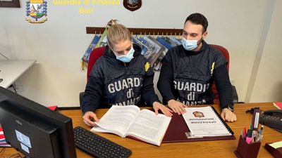 Lavori a società romana in cambio di ristrutturazione casa Lavori a società romana in cambio di ristrutturazione casa