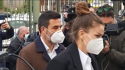 Compagna arriva a Palazzo di Giustizia Compagna arriva a Palazzo di Giustizia