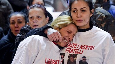Per la donna in fuga si attenderà cattura. Pene entro 5 giorni Per la donna in fuga si attenderà cattura. Pene entro 5 giorni