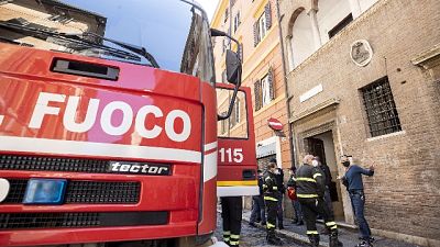 Deceduto all'istante, la copertura si è sfondata Deceduto all'istante, la copertura si è sfondata