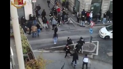 Uno ha negato le aggressioni nonostante le immagini Uno ha negato le aggressioni nonostante le immagini