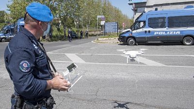 Avvenne durante primo lockdown. Accusati anche di devastazione Avvenne durante primo lockdown. Accusati anche di devastazione