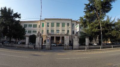 Aperta per la terza ondata: 'Non abbassiamo la guardia'