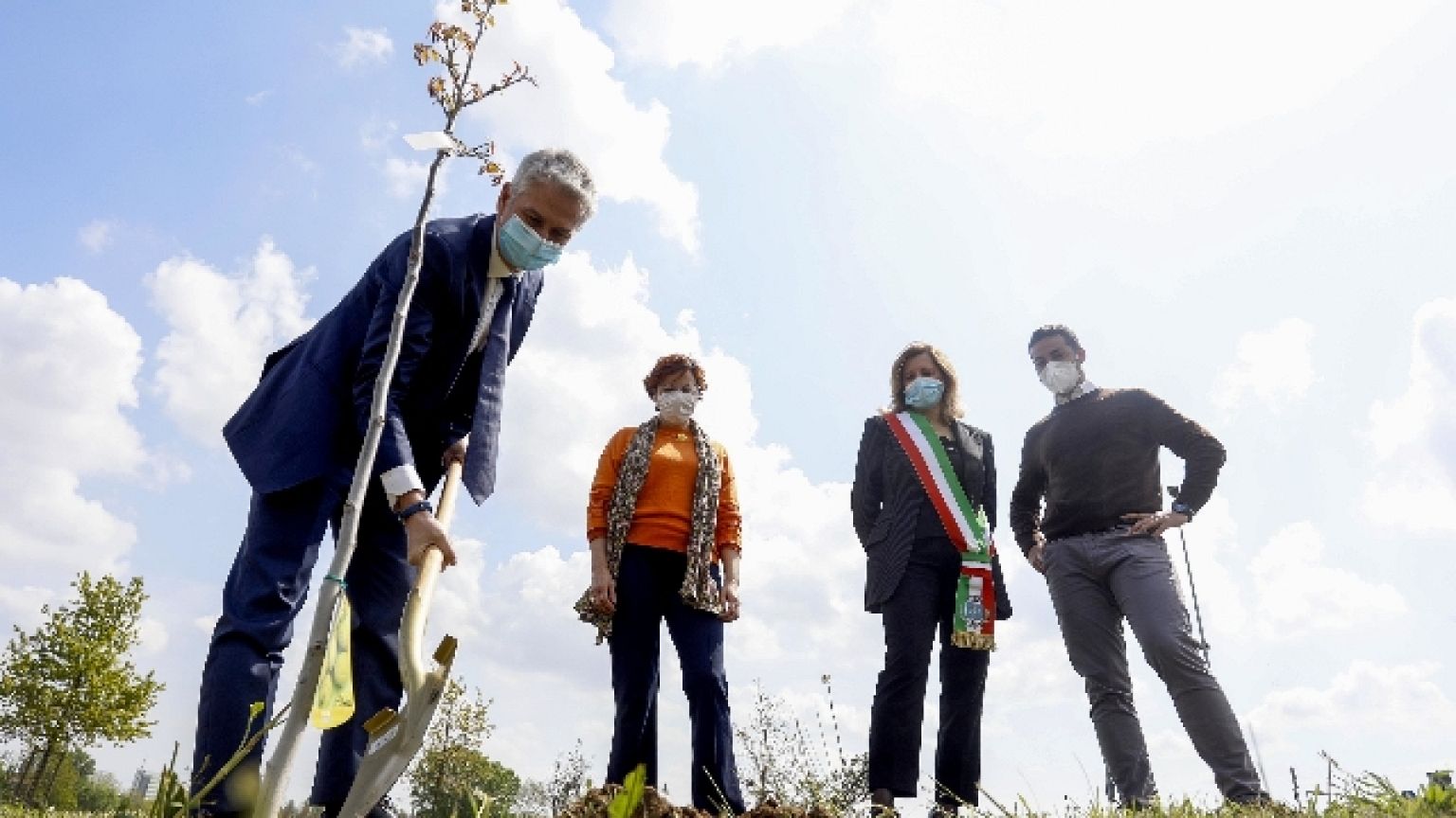 Ad Assago il progetto 'Le città che respirano' per le aree verdi