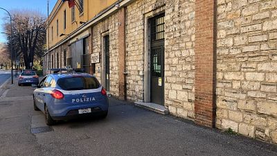E' accaduto a Brescia, i due non sono gravi