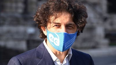 A Genova, per morte del 53enne massese Davide Trentini. A Genova, per morte del 53enne massese Davide Trentini.