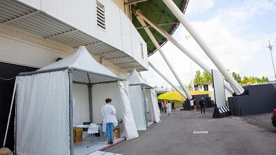 Inaugura l'hub all'Unipol Arena, obiettivo duemila al giorno