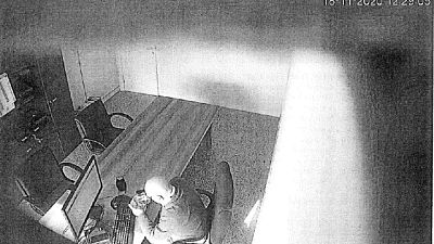 E' ascoltato in queste ore dal pm Pontrera nel carcere di Lecce E' ascoltato in queste ore dal pm Pontrera nel carcere di Lecce